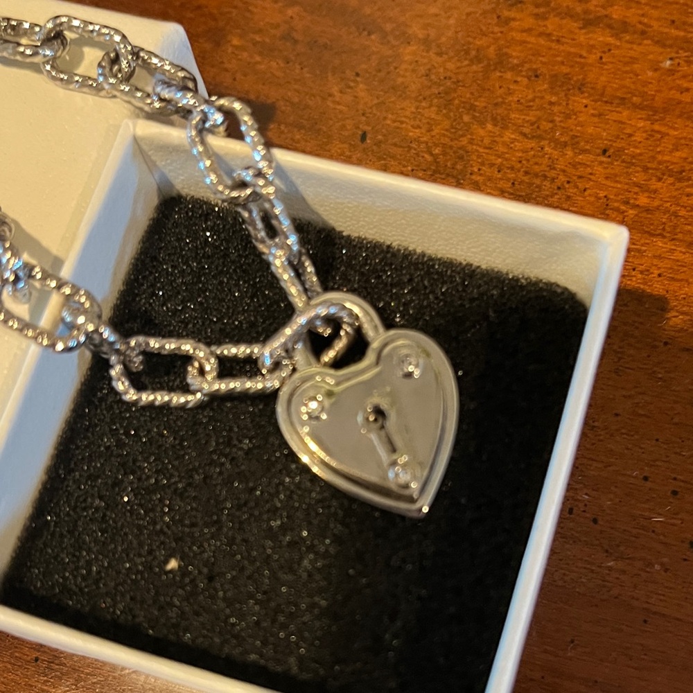 JUICY COUTURE lock bracelet, silver